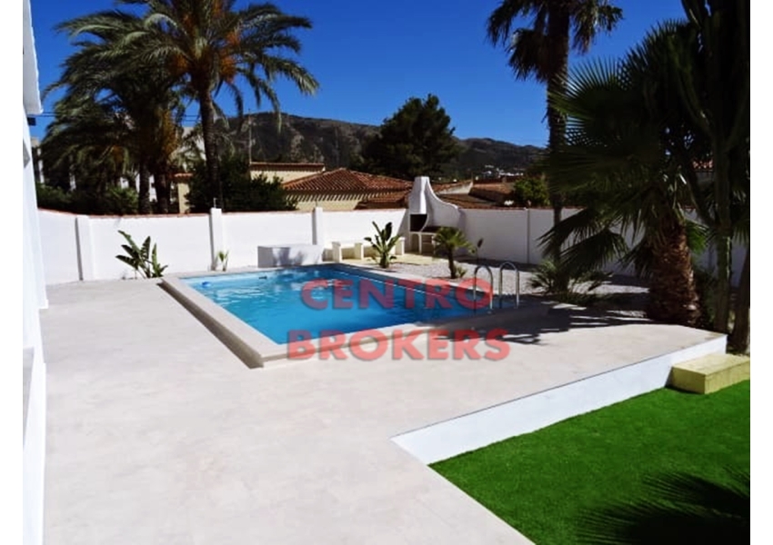 Luksusowa willa z basenem w Albir